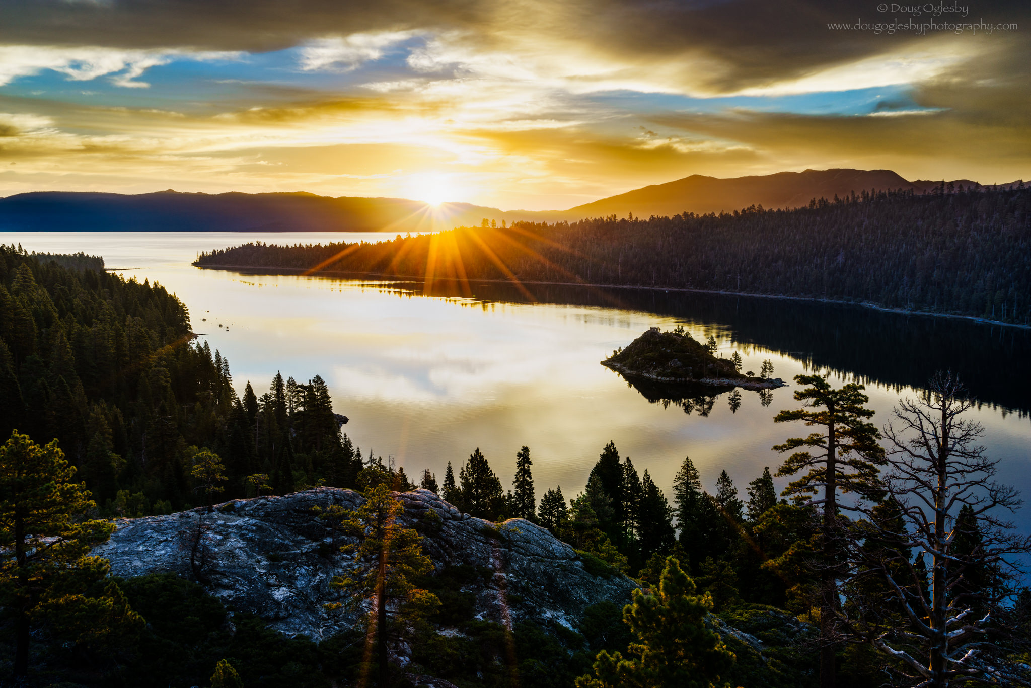 Beautiful Lake Tahoe - PHOTOGRAPHY WORLD